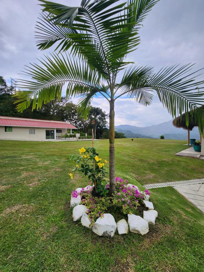 Villeta Casa De Campo Caracoli Spa Luaran gambar